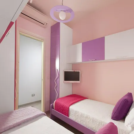 Appartamento Apartment, 700m To Sandy Sorrento