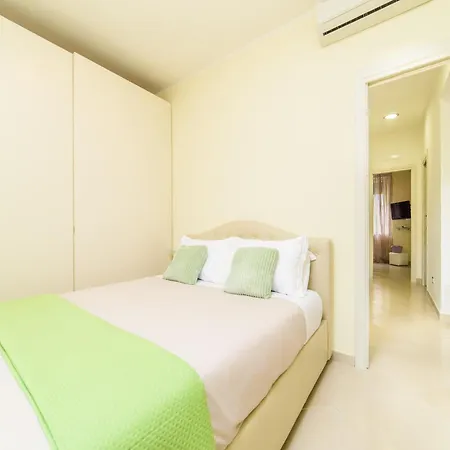 Apartment, 700m To Sandy Appartamento *