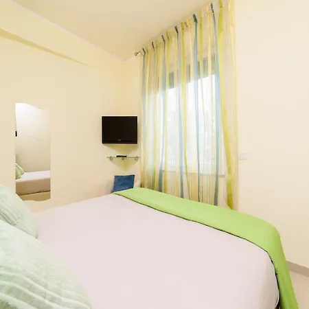 Apartment, 700m To Sandy Appartement *