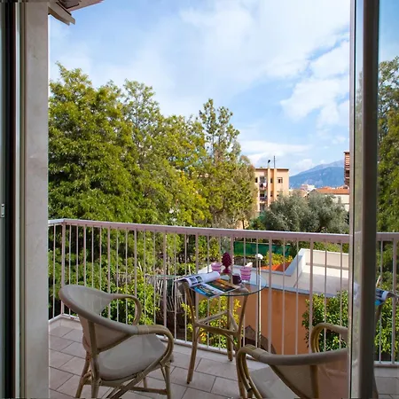 Apartment, 700m To Sandy * Sorrente